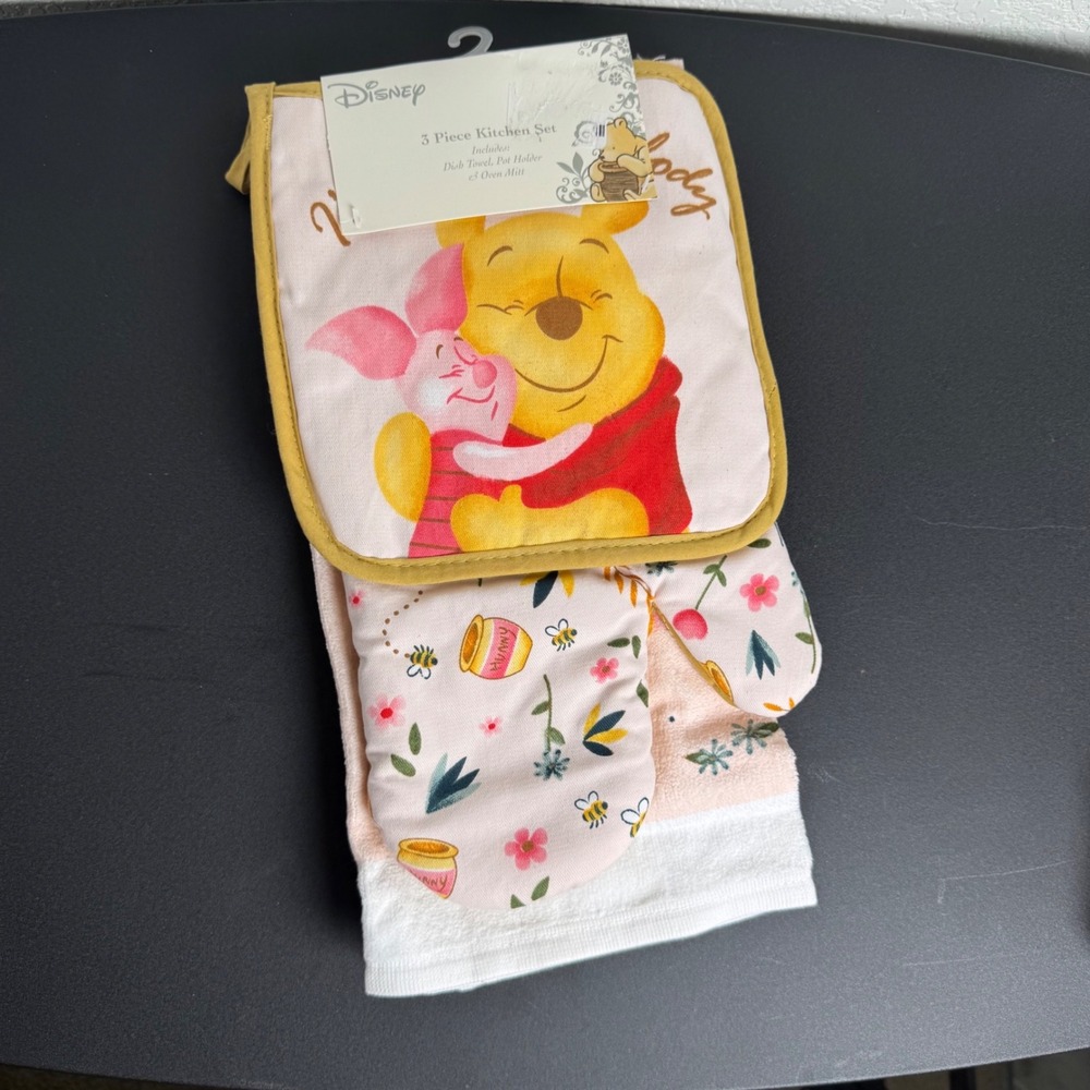Disney Winnie the Pooh Kitchen Set 3pc Pink Floral Towel Mitt Pot Holder NEW